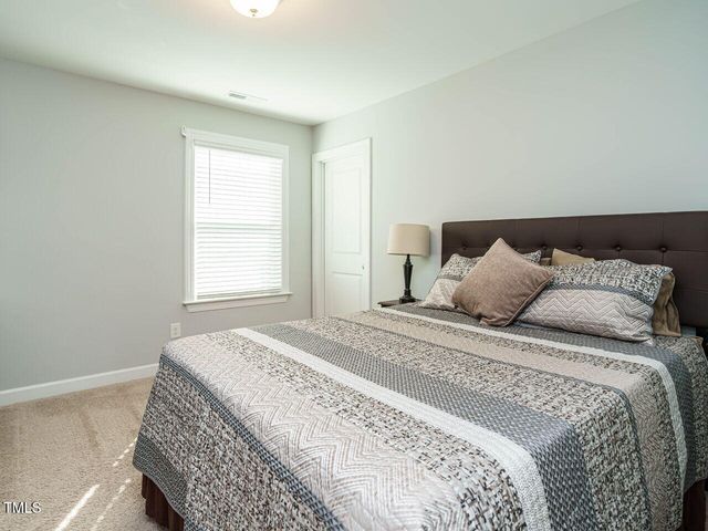 1004 Dogwood Bloom Lane, Knightdale, NC 27545