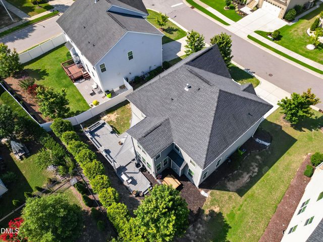 1004 Dogwood Bloom Lane, Knightdale, NC 27545