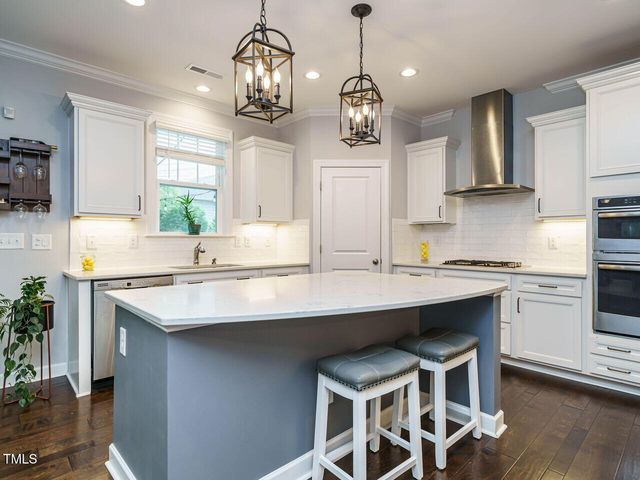 1004 Dogwood Bloom Lane, Knightdale, NC 27545