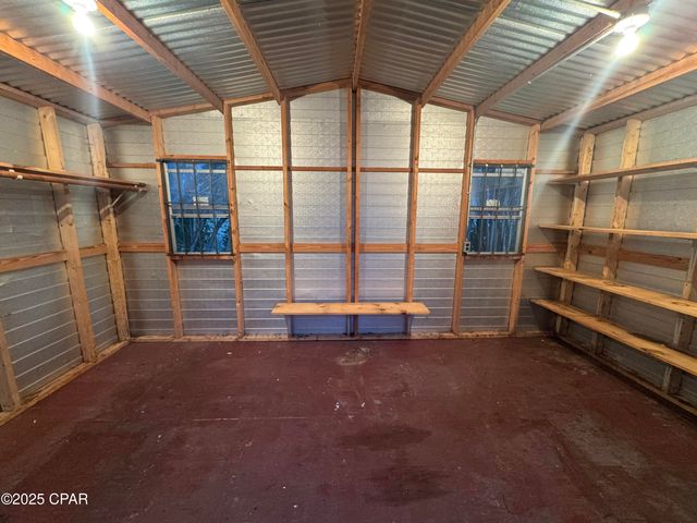 1012 Washington Avenue, Graceville, FL 32440