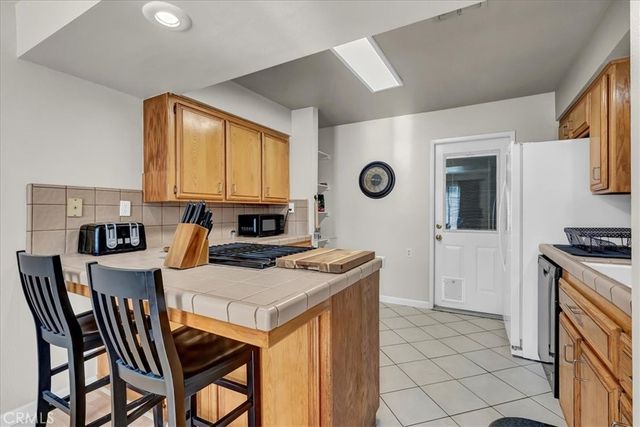 915 Moran Court, Paso Robles, CA 93446