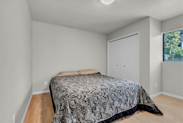 915 Moran Court, Paso Robles, CA 93446