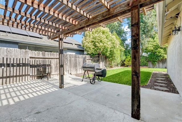 915 Moran Court, Paso Robles, CA 93446