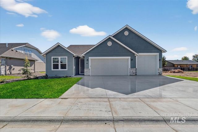 461 Hidden Mill Ct, Middleton, ID 83644