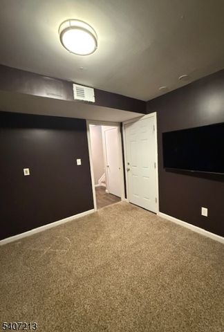 17 Rushmore Ln, Allamuchy Twp., NJ 07840