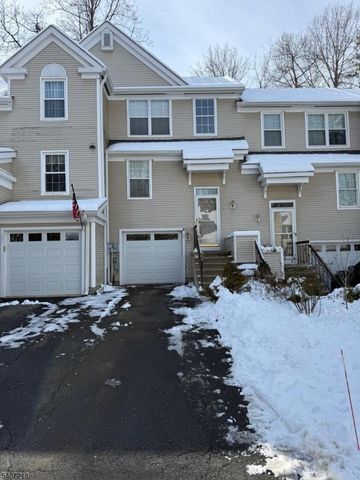 17 Rushmore Ln, Allamuchy Twp., NJ 07840