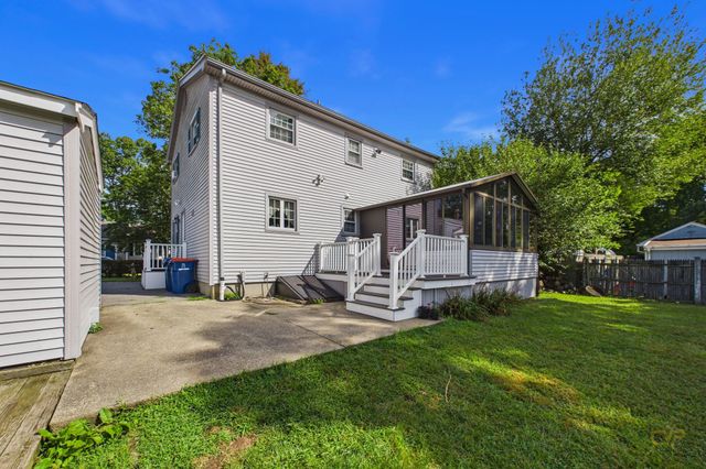 968 Osgood St, New Bedford, MA 02745