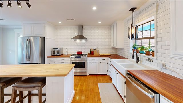 1132 N Huntington Drive, Fayetteville, AR 72701