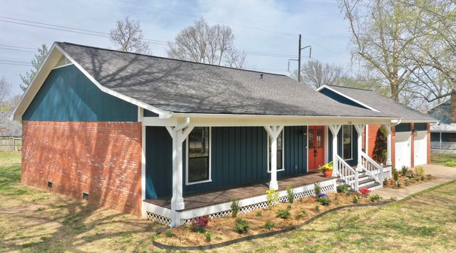 1132 N Huntington Drive, Fayetteville, AR 72701