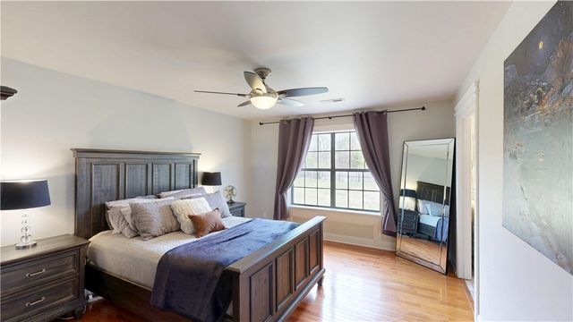 1132 N Huntington Drive, Fayetteville, AR 72701