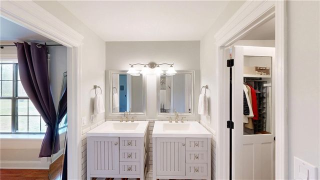 1132 N Huntington Drive, Fayetteville, AR 72701