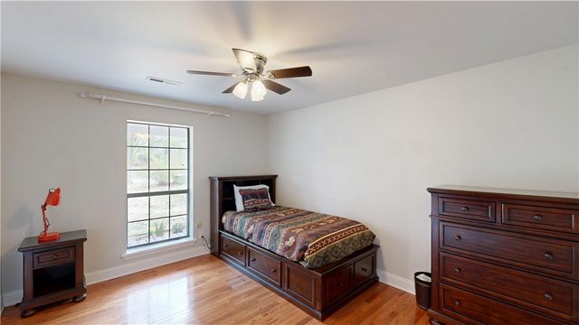 1132 N Huntington Drive, Fayetteville, AR 72701