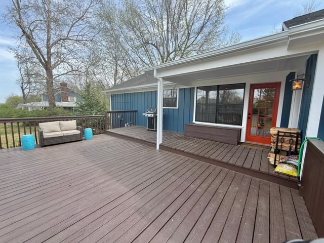 1132 N Huntington Drive, Fayetteville, AR 72701