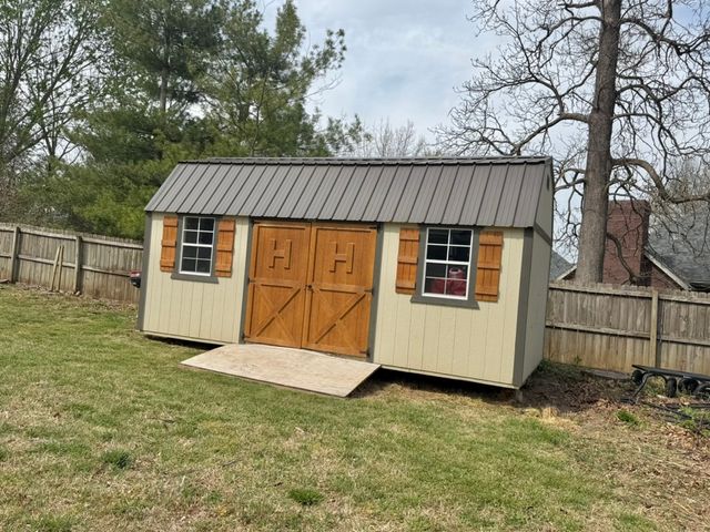 1132 N Huntington Drive, Fayetteville, AR 72701