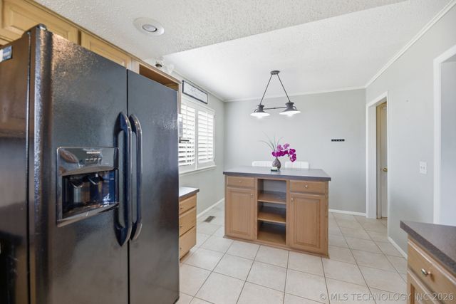 4335 Lakewood Avenue, Tulsa, OK 74135