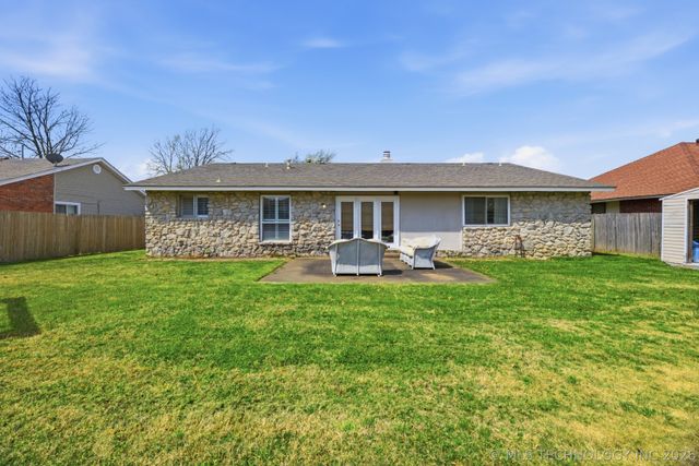 4335 Lakewood Avenue, Tulsa, OK 74135