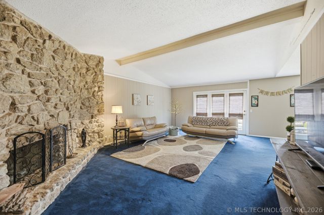 4335 Lakewood Avenue, Tulsa, OK 74135