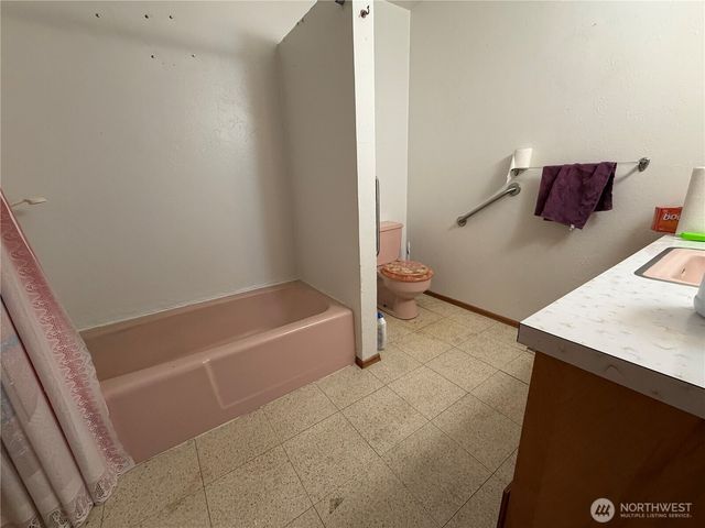 3845 Boston Harbor Road NE, Olympia, WA 98506