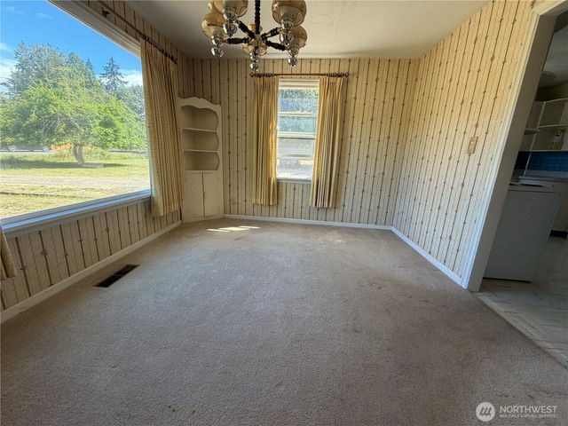 3845 Boston Harbor Road NE, Olympia, WA 98506