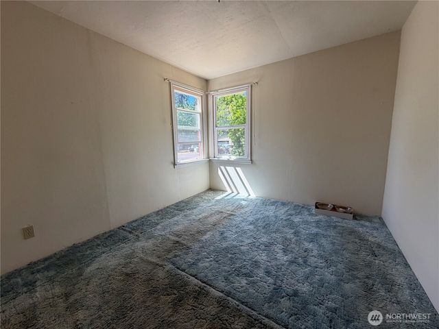3845 Boston Harbor Road NE, Olympia, WA 98506