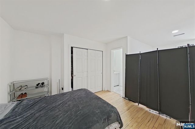 194 Astor Street, Newark, NJ 07114