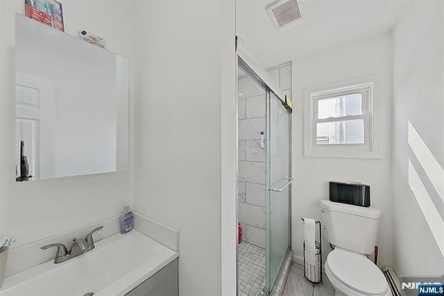 194 Astor Street, Newark, NJ 07114