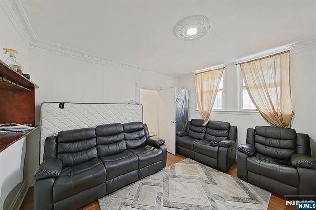 194 Astor Street, Newark, NJ 07114