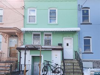 194 Astor Street, Newark, NJ 07114