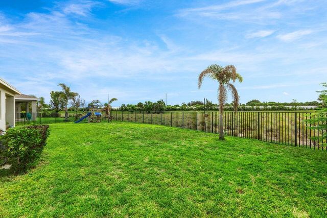 2770 NE Breezeway Circle, Ocean Breeze, FL 34957