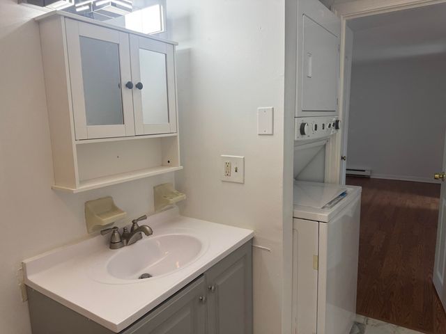 733 West Main Street UNIT J, Hyannis, MA 02601