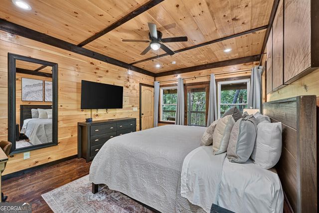 467 Logan Drive, Mineral Bluff, GA 30559