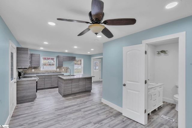 2505 E Tyger Bridge Road, Greer, SC 29651