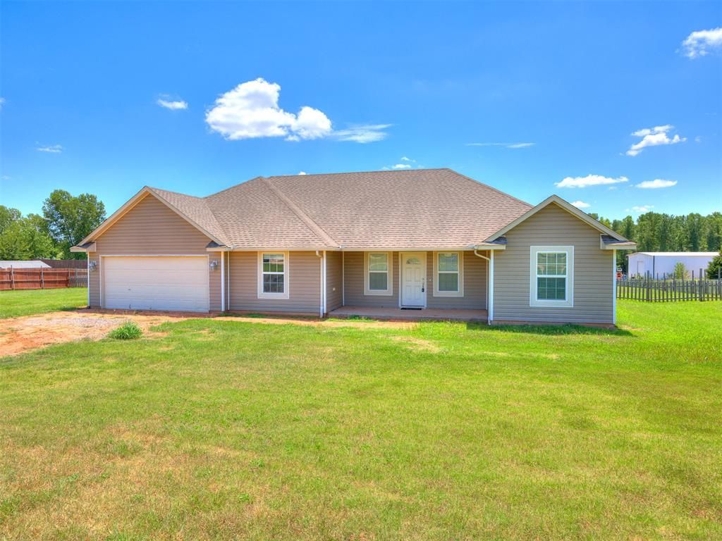 1400 Hillside Terrace, Blanchard, OK 73010