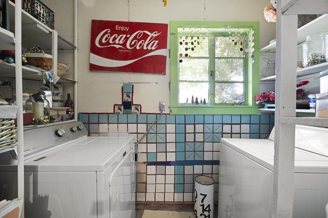 825 Myrta St, Kerrville, TX 78028