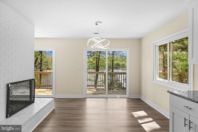 1070 LAKEVIEW DR, Stafford, VA 22556