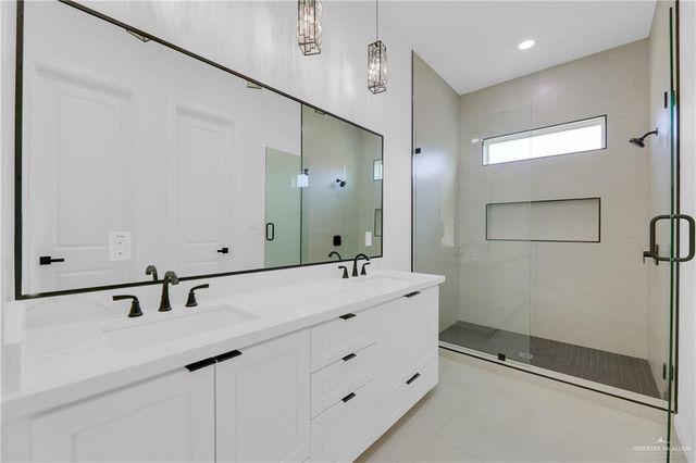 9812 N 25th Street, Mcallen, TX 78504