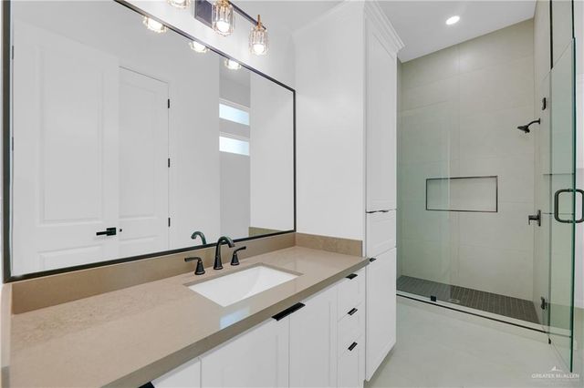 9812 N 25th Street, Mcallen, TX 78504