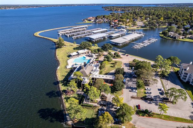 3801 Vail Court, Montgomery, TX 77356