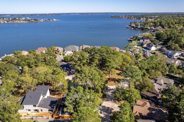 3801 Vail Court, Montgomery, TX 77356