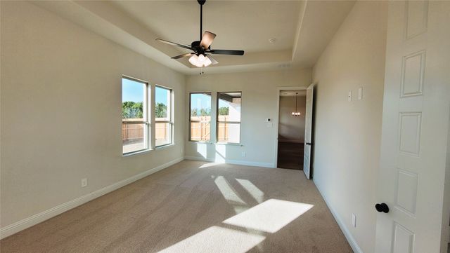 1924 Barrix Lane, Desoto, TX 75115
