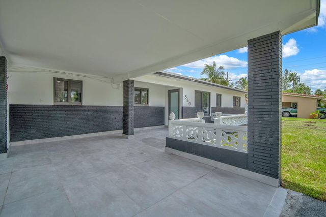 850 SW 1st Terrace, Pompano Beach, FL 33060