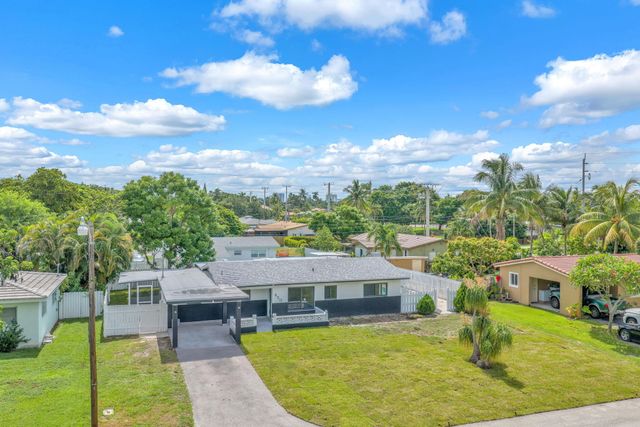 850 SW 1st Terrace, Pompano Beach, FL 33060