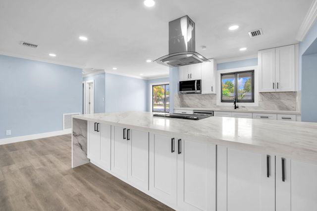 850 SW 1st Terrace, Pompano Beach, FL 33060