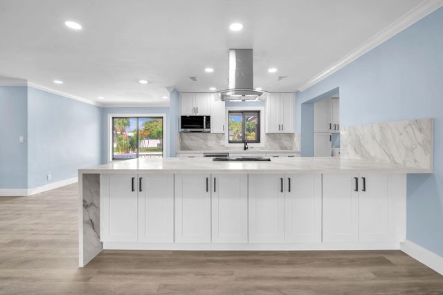 850 SW 1st Terrace, Pompano Beach, FL 33060