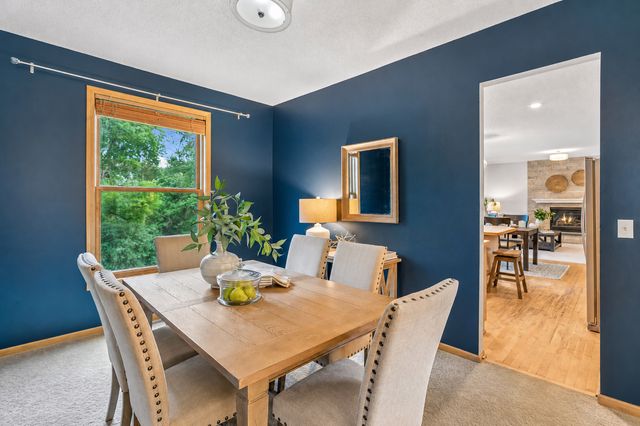 2719 Longacres Drive, Chanhassen, MN 55317