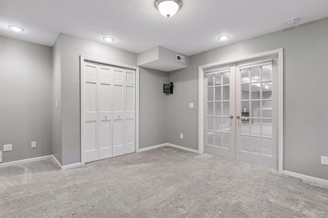 2719 Longacres Drive, Chanhassen, MN 55317