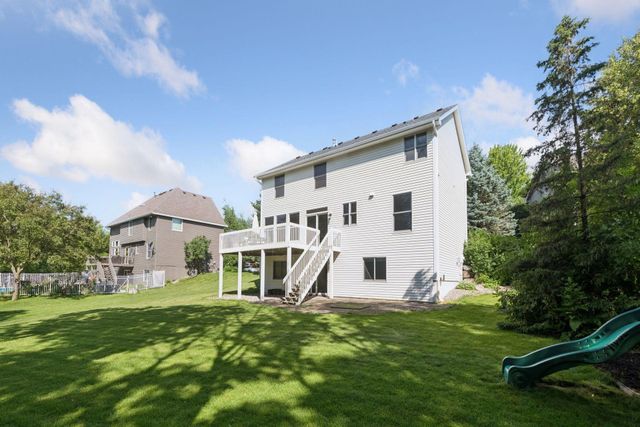 2719 Longacres Drive, Chanhassen, MN 55317