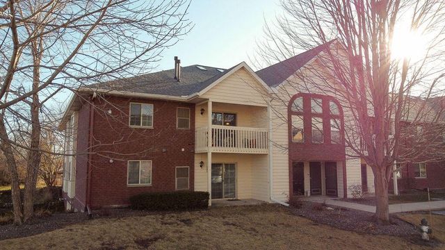 1978 Parknoll LANE, Port Washington, WI 53074