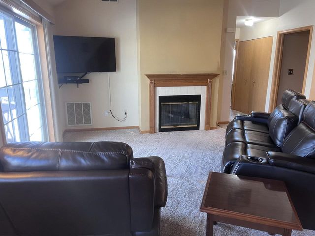 1978 Parknoll LANE, Port Washington, WI 53074