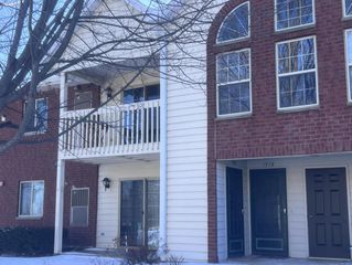 1978 Parknoll LANE, Port Washington, WI 53074